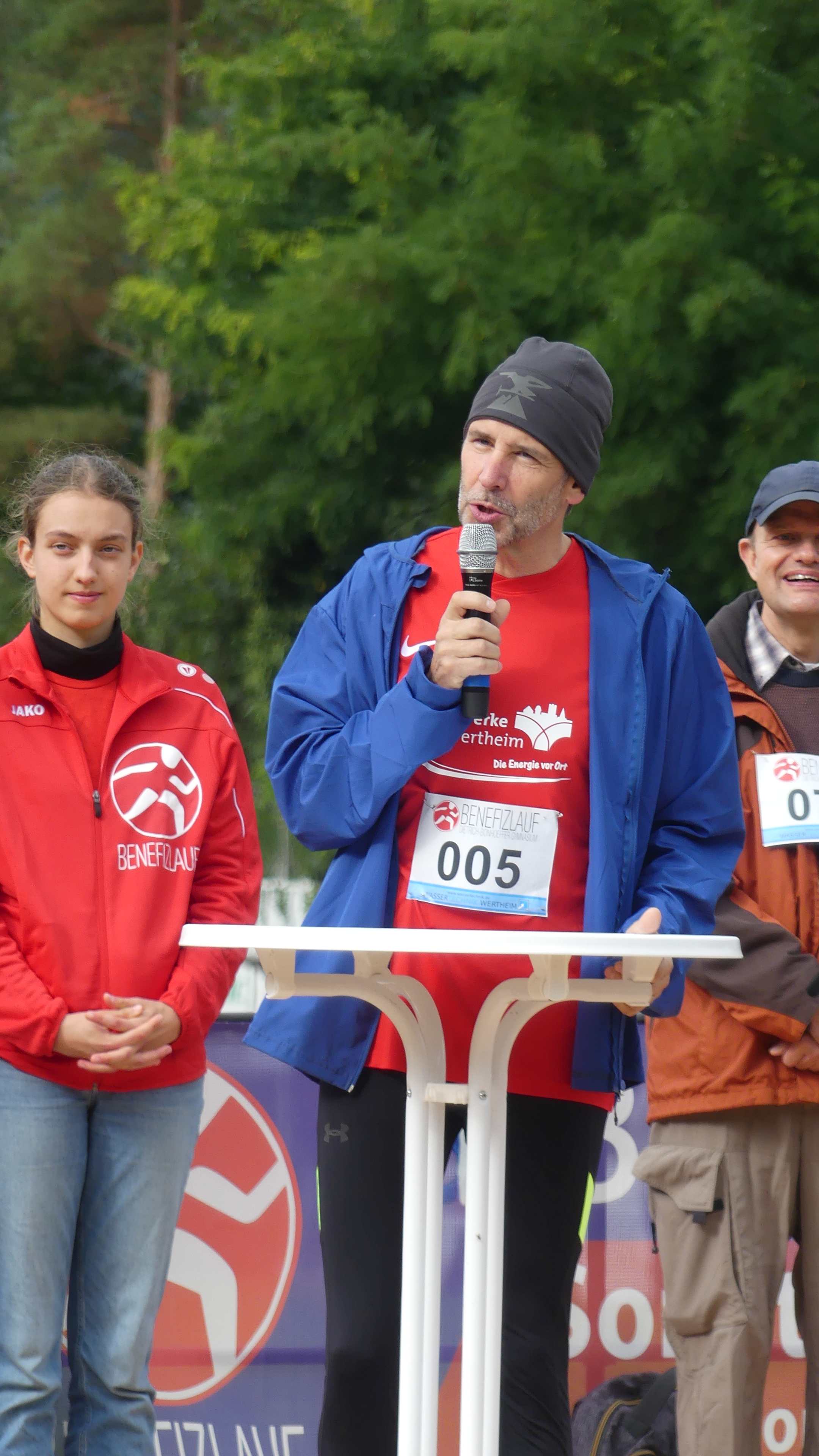 Bild vom 14. Benefizlauf im Jahr 2024. Dies ist das 296. Bild.